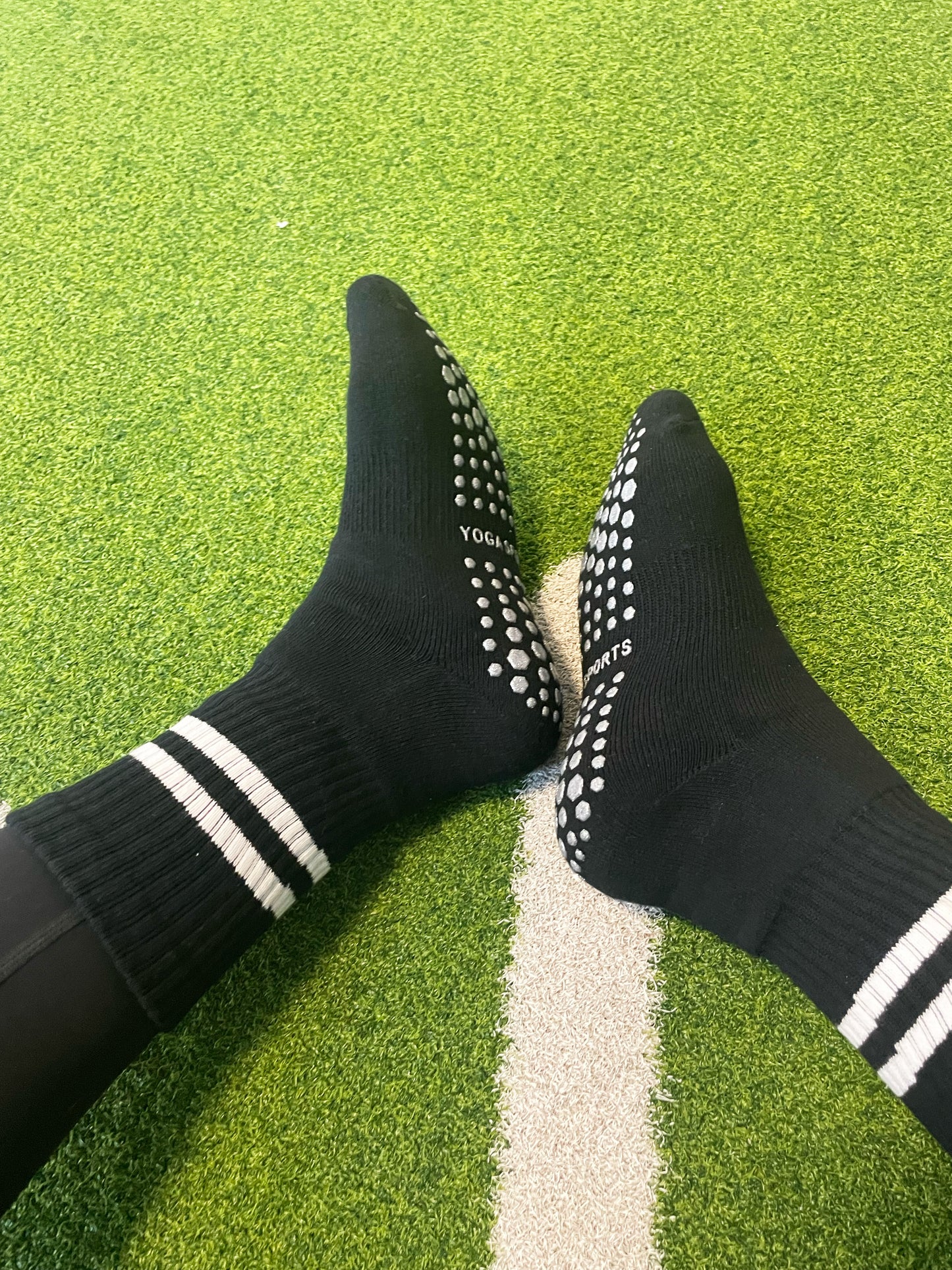 Sport socks with silicone grips